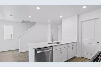 2772 S Rushpink Ln #2429, Washington, UT 84780 - Photo 9