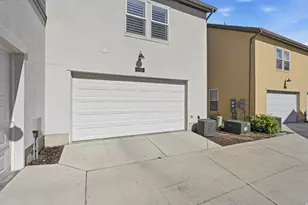 11728 S Day Stone Dr, South Jordan, UT 84009 - Photo 25