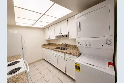 207 S 600 E #2D, Salt Lake City, UT 84102 - Photo 5