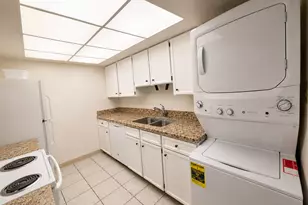 207 S 600 E, Salt Lake City, UT 84102 - Photo 5