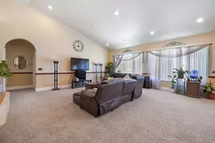 6869 S 4000 W, Benjamin, UT 84660 - Photo 7