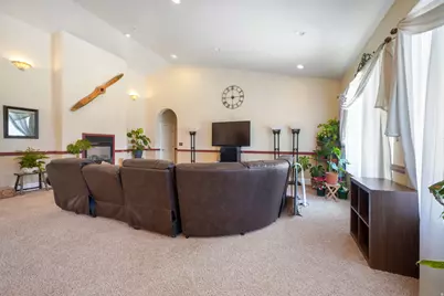 6869 S 4000 W, Benjamin, UT 84660 - Photo 7