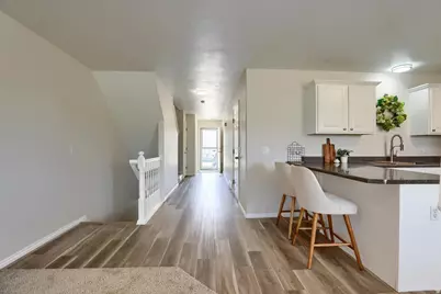 2871 N Bridalwood Loop W, Lehi, UT 84043 - Photo 7