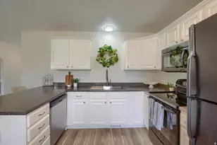 2871 N Bridalwood Loop W, Lehi, UT 84043 - Photo 15