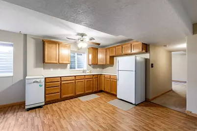 2984 E 1300 S, Spanish Fork, UT 84660 - Photo 25
