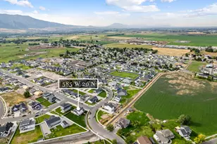 585 W 20 N, Hyrum, UT 84319 - Photo 39