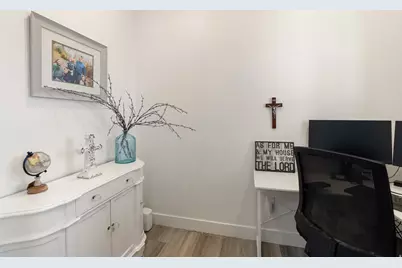 585 W 20 N, Hyrum, UT 84319 - Photo 5