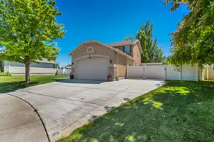 5638 Lighthouse Ln, Stansbury Park, UT 84074 - Photo 3