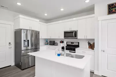919 W 910 N, Tremonton, UT 84337 - Photo 5
