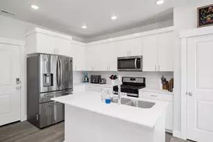 919 W 910 N, Tremonton, UT 84337 - Photo 5