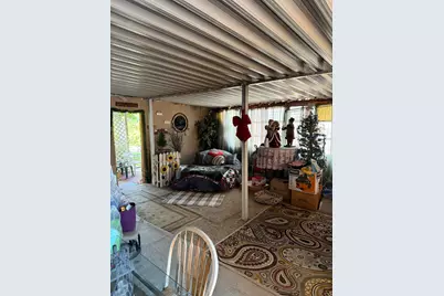 2322 W Surrey Rd, Taylorsville, UT 84129 - Photo 37