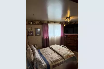 2322 W Surrey Rd, Taylorsville, UT 84129 - Photo 25