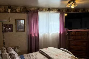 2322 W Surrey Rd, Taylorsville, UT 84129 - Photo 25