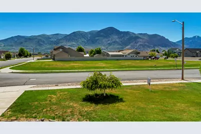 2303 N 300 W, Harrisville, UT 84414 - Photo 3