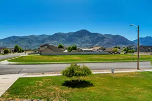 2303 N 300 W, Harrisville, UT 84414 - Photo 3