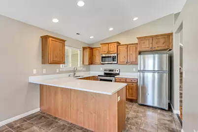 2303 N 300 W, Harrisville, UT 84414 - Photo 7