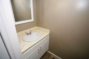 920 E 4050 S, Ogden, UT 84403 - Photo 9