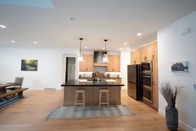 4434 N La Ringhierra Dr E, Lehi, UT 84048 - Photo 27