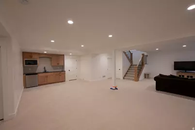 4434 N La Ringhierra Dr E, Lehi, UT 84048 - Photo 63