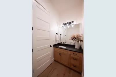 4434 N La Ringhierra Dr E, Lehi, UT 84048 - Photo 19