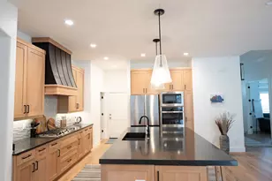 4434 N La Ringhierra Dr E, Lehi, UT 84048 - Photo 33