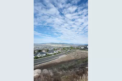 4434 N La Ringhierra Dr E, Lehi, UT 84048 - Photo 103
