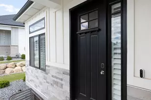 4434 N La Ringhierra Dr E, Lehi, UT 84048 - Photo 13