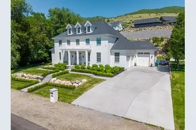 1623 S 200 E, Farmington, UT 84025 - Photo 1