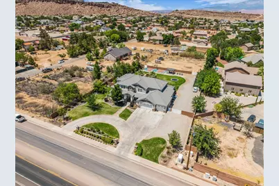 2443 E 2450 S, Saint George, UT 84790 - Photo 37
