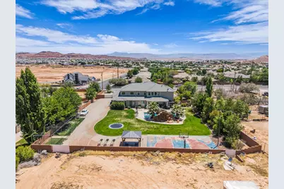 2443 E 2450 S, Saint George, UT 84790 - Photo 25