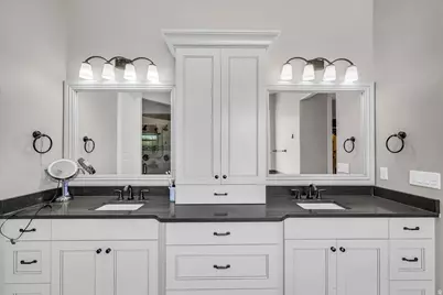 2443 E 2450 S, Saint George, UT 84790 - Photo 11