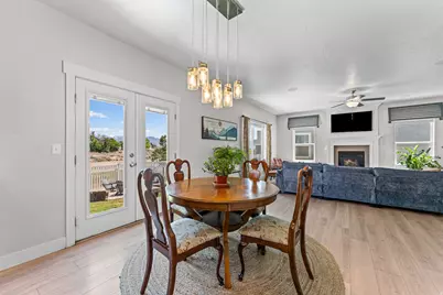 4693 E Silver Ridge Rd, Eagle Mountain, UT 84005 - Photo 9