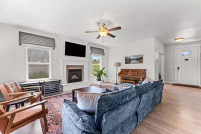4693 E Silver Ridge Rd, Eagle Mountain, UT 84005 - Photo 11