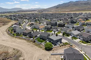 4693 E Silver Ridge Rd, Eagle Mountain, UT 84005 - Photo 41