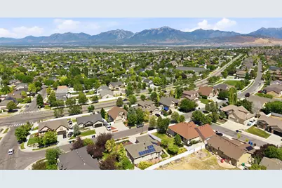 5567 W Morning Light Dr, Herriman, UT 84096 - Photo 47