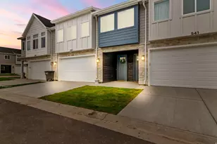 537 N Blue St, Garden City, UT 84028 - Photo 11