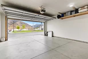 263 N 840 E, Hyrum, UT 84319 - Photo 23