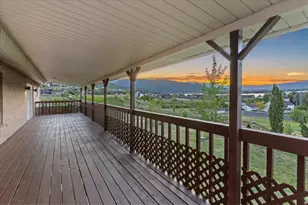991 S 6525 E, Huntsville, UT 84317 - Photo 5
