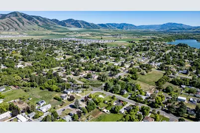 66 S 100 E, Hyrum, UT 84319 - Photo 31