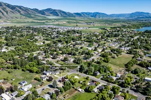 66 S 100 E, Hyrum, UT 84319 - Photo 31