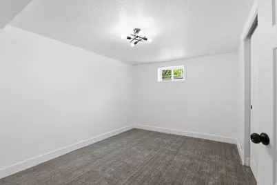 995 N 200 W, Pleasant Grove, UT 84062 - Photo 17