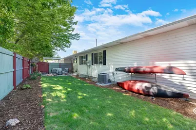 3294 E Bengal Blvd, Cottonwood Heights, UT 84121 - Photo 25