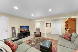 3294 E Bengal Blvd, Cottonwood Heights, UT 84121 - Photo 17