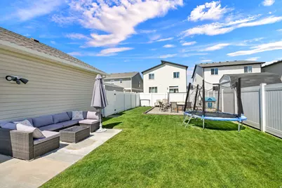 4844 S Midland Dr W, Roy, UT 84067 - Photo 27