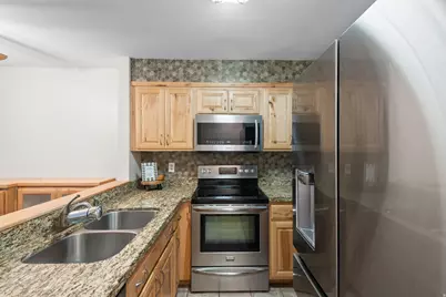 931 E Creekhill Ln S #10, Midvale, UT 84047 - Photo 7