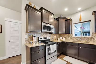 1176 E 800 S, Provo, UT 84606 - Photo 13