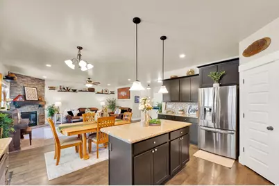1176 E 800 S, Provo, UT 84606 - Photo 15