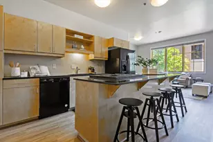228 E 500 S, Salt Lake City, UT 84111 - Photo 15