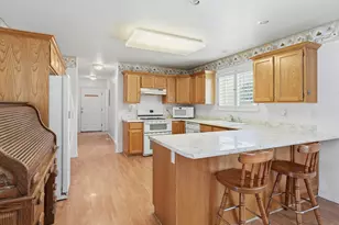 148 N 300 E, Pleasant Grove, UT 84062 - Photo 9
