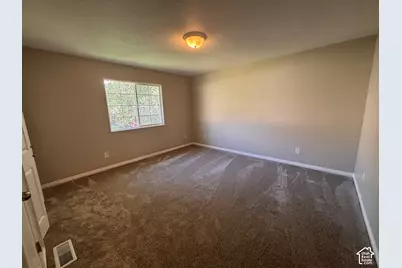 148 N 300 E, Pleasant Grove, UT 84062 - Photo 19